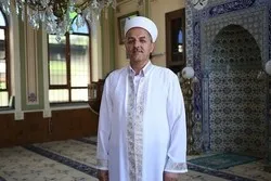 Une mosquée d’Istanbul redonne de l’espoir aux sans-abri en leur offrant toit, nourriture et douches