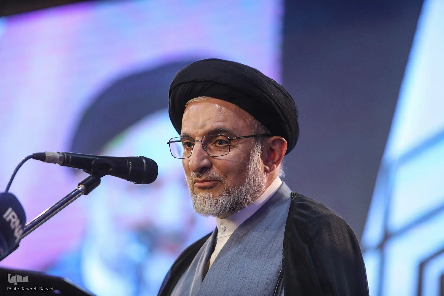 ایران باید مهد قرآن جهان اسلام شود
