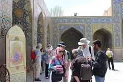 Xarici turistlər İmam Zamanın (ə.f) mövlud bayramına qatılıblar – Foto
