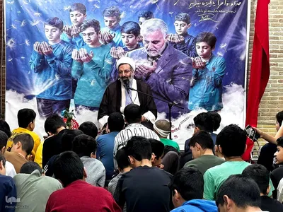 اعتکاف شهدایی کمیته خادمین الشهداءملایر