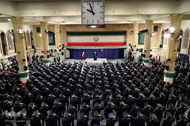 دیدار جمعی از فرماندهان و کارکنان نیروی هوایی و پدافند هوایی ارتش با رهبر انقلاب اسلامی