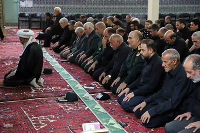 اقامه نماز ظهر عاشورا در اهر