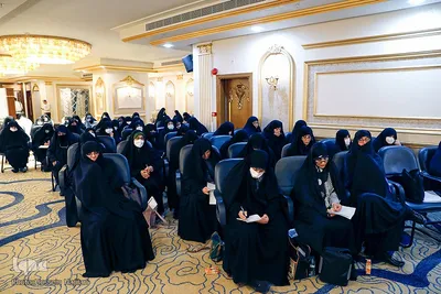 نشست هم اندیشی خادمان فرهنگی کاروانها