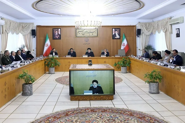 تأکید رئیس‌جمهور بر امدادرسانی به زلزله‌زدگان خوی تا سامان یافتن وضعیت آسیب‌دیدگان