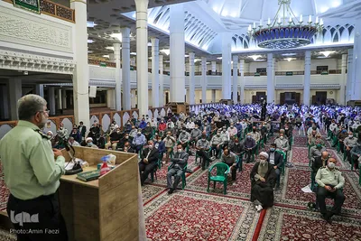 گردهمایی مدیران هیئت‌های مذهبی استان فارس در حرم مطهر