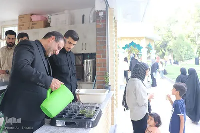 ایستگاه صلواتی کمیته خادمین الشهداء ملایر
