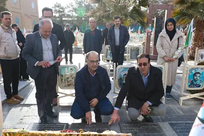 تجدید میثاق اعضای جهاددانشگاهی واحد اصفهان با شهدا