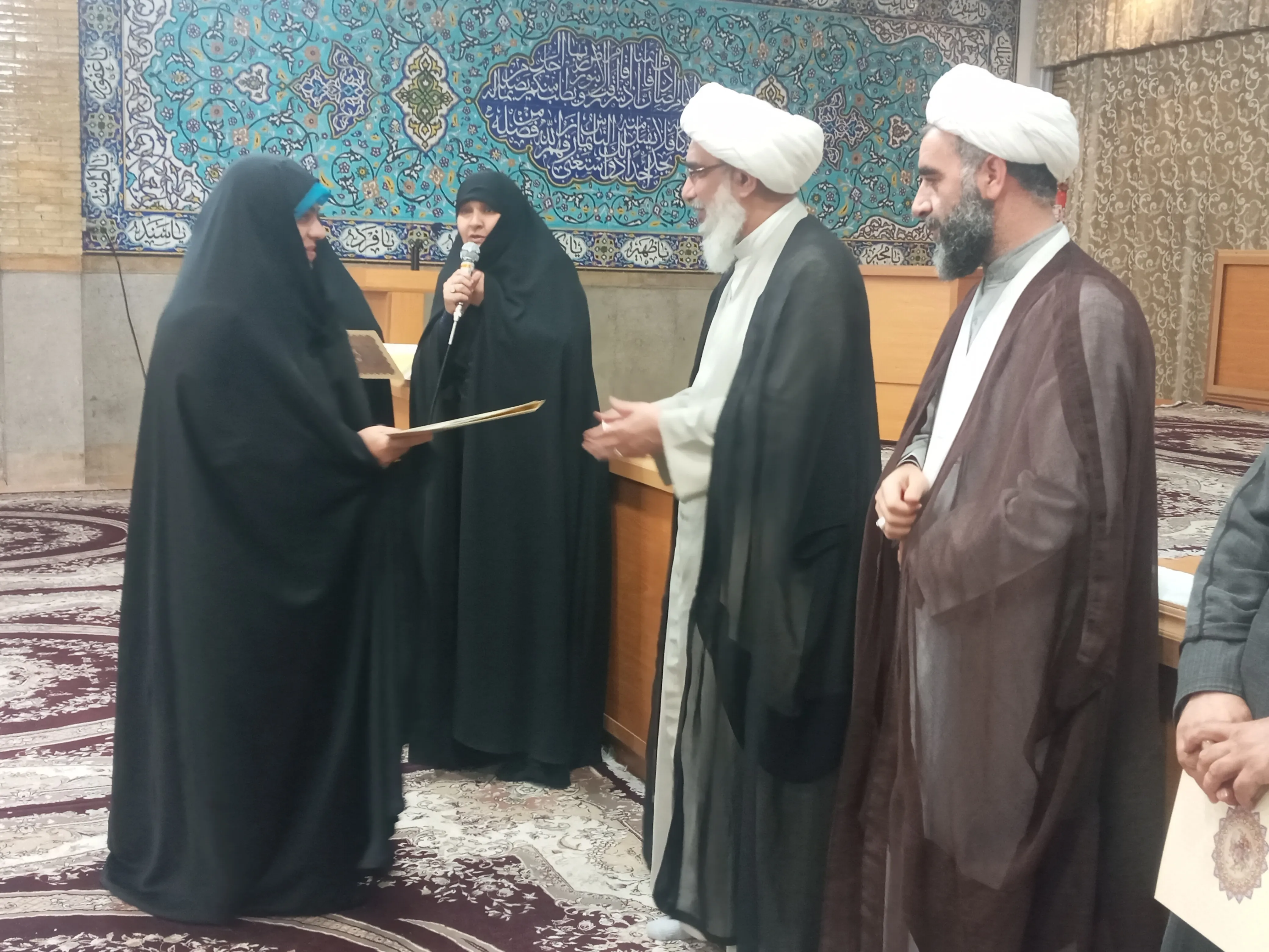 ۱۱۰ نفر از اساتید مدرسه علمیه معصومیه(س) تجلیل شدند + عکس