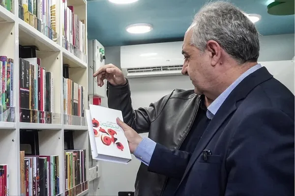 رونمایی از کتابخانه‌های سیار مدرن آذربایجان شرقی