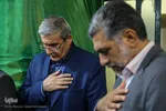 آماده‌سازی لباس همایش جهانی شیرخوارگان حسینی