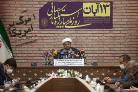 نشست رسانه ای تشریح برنامه‌های یوم‌الله ۱۳آبان