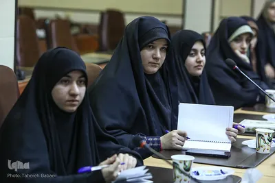 بازدید دانشجویان