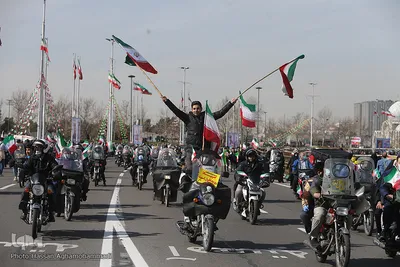 راهپیمایی موتوری ۲۲بهمن
