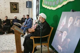 محفل قرآنی با گرامیداشت یاد رهبر شهید انقلاب
