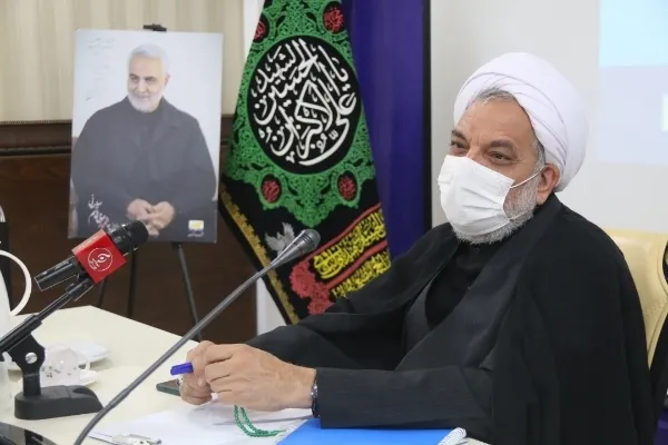 قاتل جوان با گذشت خانواده نیکوکار بمی از اعدام رهایی یافت