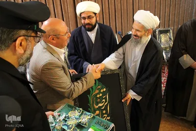 حضور خادمین و پرچم حرم مطهر امام رضا(ع) در اهر