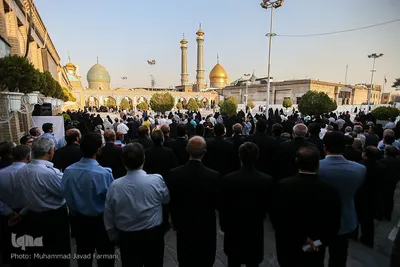 به اهتزاز درآمدن پرچم امامزادگان طاهر و حمزه علیهما السلام 