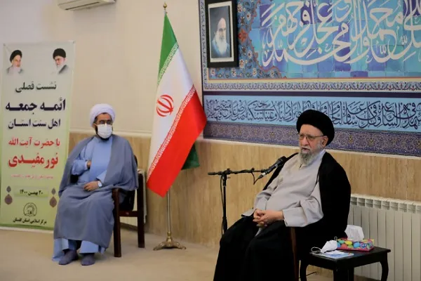 انقلاب روح دین‌باوری را در جهان تزریق کرد