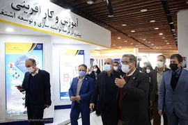 بازدید احمد وحیدی، وزیر کشور از نمایشگاه توانمندی‌ها و دستاوردهای جهاددانشگاهی