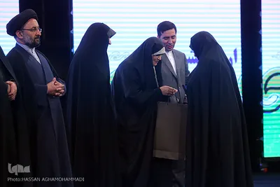مراسم تجلیل از معلمین و مربیان قرآن موسسات قرآنی استان تهران