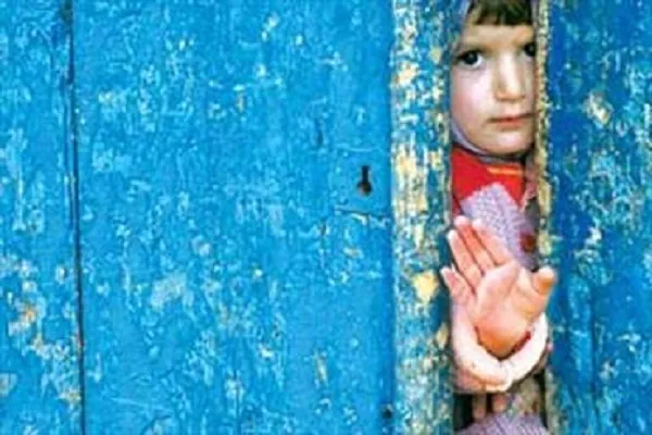 خیران قروه‌ای ۳۵ میلیارد ریال به ایتام کمک کردند