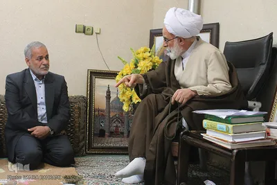 دیدار قائم ‌مقام سازمان اوقاف و امور خیریه با نماینده ولی فقیه در استان مرکزی/عکاس:زهرا بهرامی 