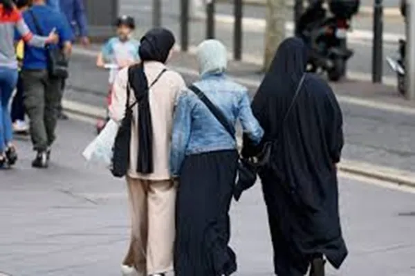La Grande Mosquée de Paris publie un guide pour vivre l’islam dans les sociétés laïques