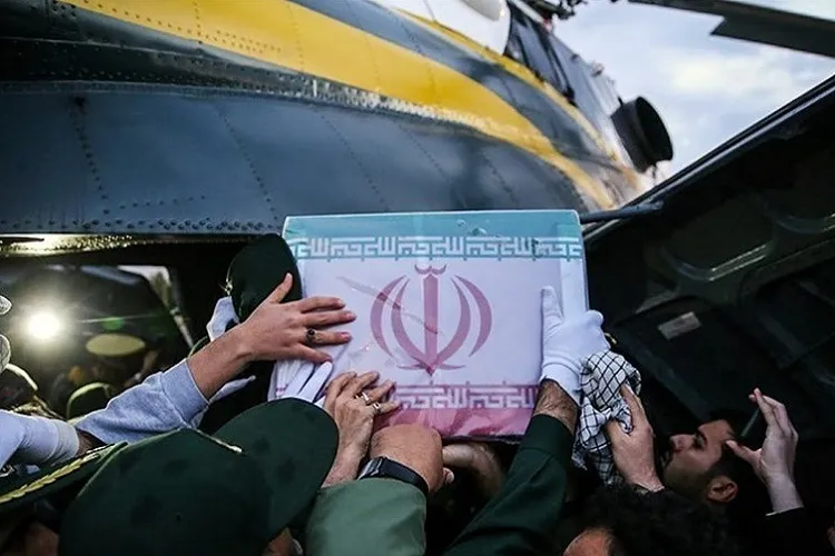 تشییع پیکر یکی از شهدای سانحه هواپیمای اوکراینی در کرمان
