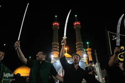 عزاداری سنتی «مشق شمشیر» نجفی‌های مقیم قم
