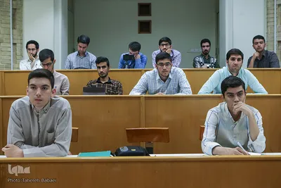 نخستین دوره مناظرات علوم انسانی اسلامی
