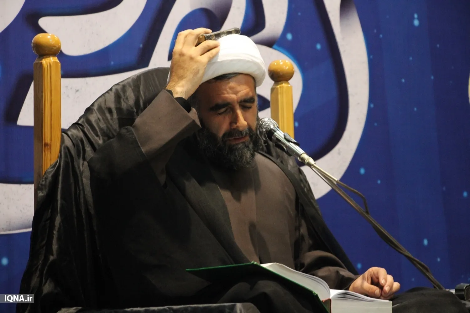 احیای شب نوزدهم رمضان در مصلای نماز جمعه بوشهر + عکس