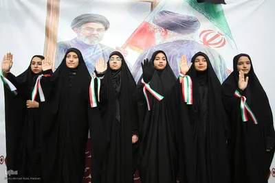 بیعت فرهنگیان شیرازی با سومین رهبر معظم انقلاب اسلامی