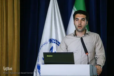 حمید گل‌حسنی، مدیر شبکه اثربخشی تحقیقات در جهاددانشگاهی واحد تربیت مدرس در همایش آینده پژوهی فرهنگی ایران