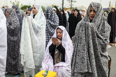 نماز عید سعید فطر در حرم حضرت عبدالعظیم(ع)