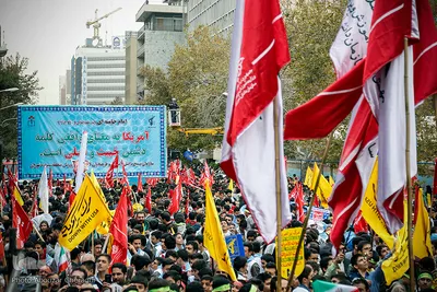 راهپیمایی ۱۳ آبان