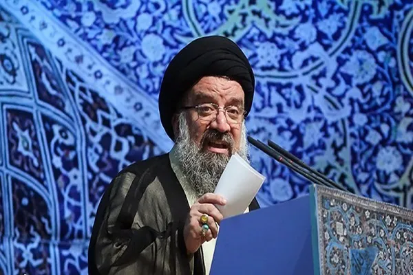 توهین ترامپ به ملت ایران ناشی از عقده حقارت است/ هشدار نسبت به تئوریزه‎کردن اسلام‎زدایی در كشور