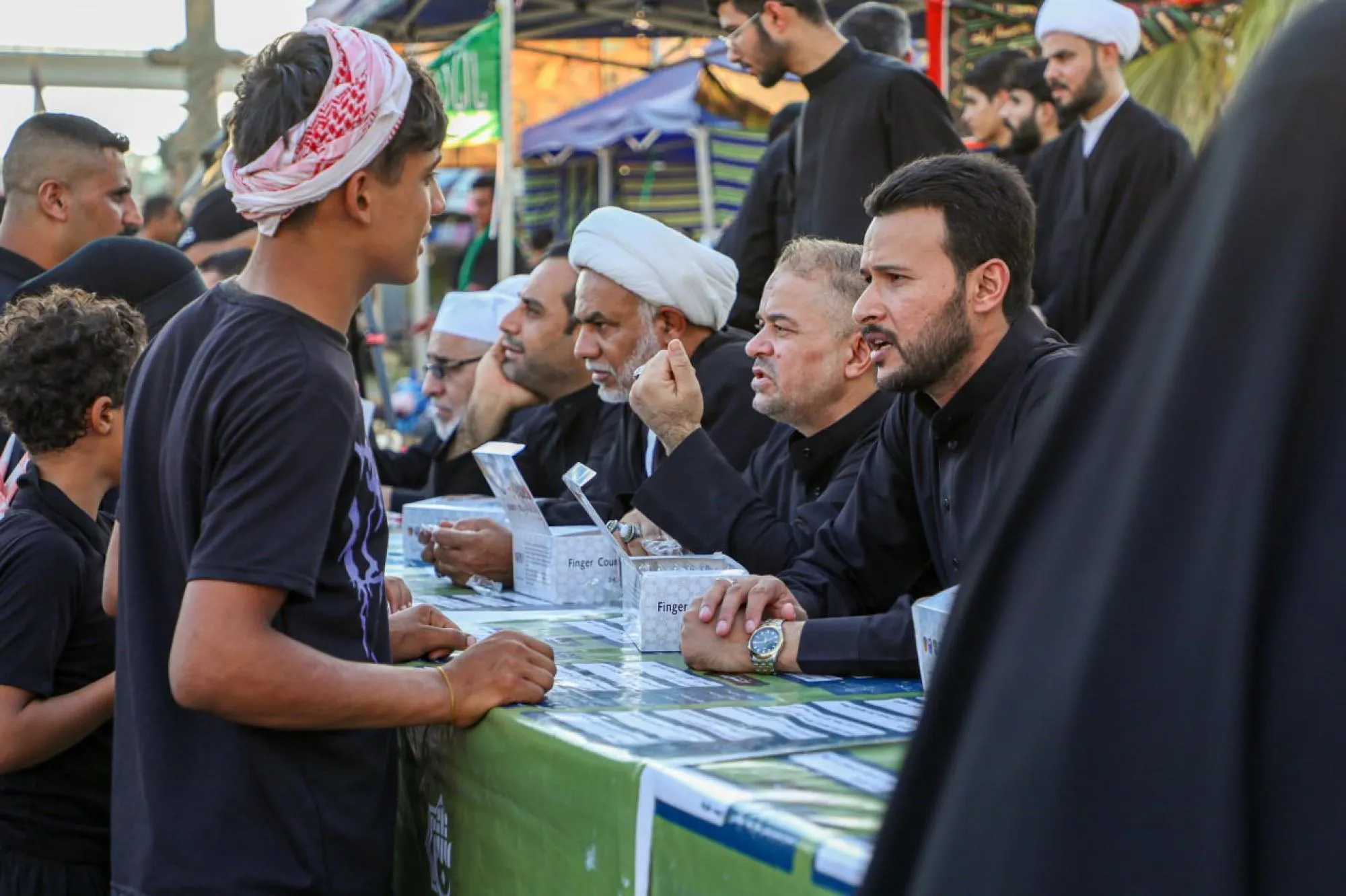 28 safar : des stations coraniques installées sur les routes menant à Najaf 