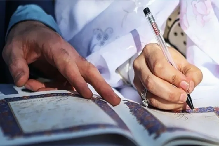 خطبه عقد ۱۲۰۰ زوج جوان در کرمان جاری شد
