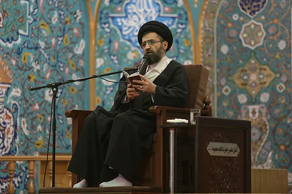 نزول 10 آیه در شأن امیرالمؤمنین(ع) در ماه ذی‌الحجه