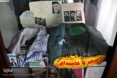 لباس رزم به یادگار مانده از شهید مدافع حرم «مصطفی صدرزاده»