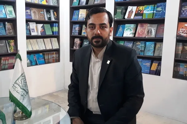 کارنامه نمایشگاه کتاب سی‌وسوم قابل قبول است