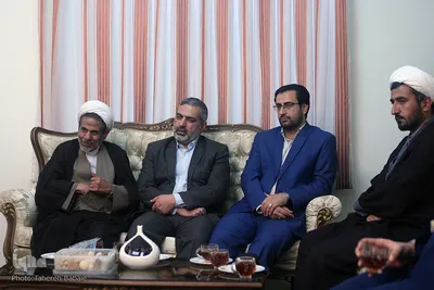 دیدار از خانواده شهید حجت‌الاسلام والمسلمین مصطفی مرتضایی	
