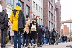 Halle: 26-Jähriger rassistisch beleidigt und mit Gürtel geschlagen