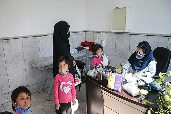 ایران د افغانستاني کډوالو د استوګنې موده بیا تمدید کړه
