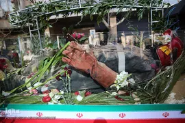مراسم تشییع ۱۶آتش نشان شهید حادثه  پلاسکو
