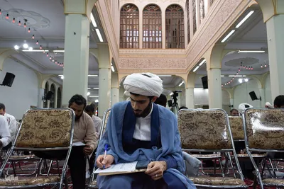مراسم عمامه‌گذاری طلاب حوزه علمیه اصفهان
