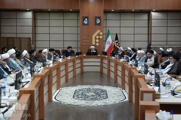 شواهد عالم نشان از افول تمدن مادی دارد