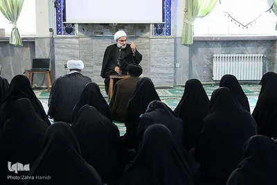بازدید مدیر حوزه علمیه خراسان از مدرسه علمیه نرجس(س) بیرجند