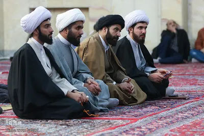 جلسه تفسیر سوره کهف در مسجد حاج تقی خان اراک