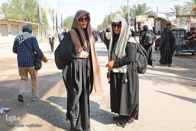 پیاده روی خانوادگی